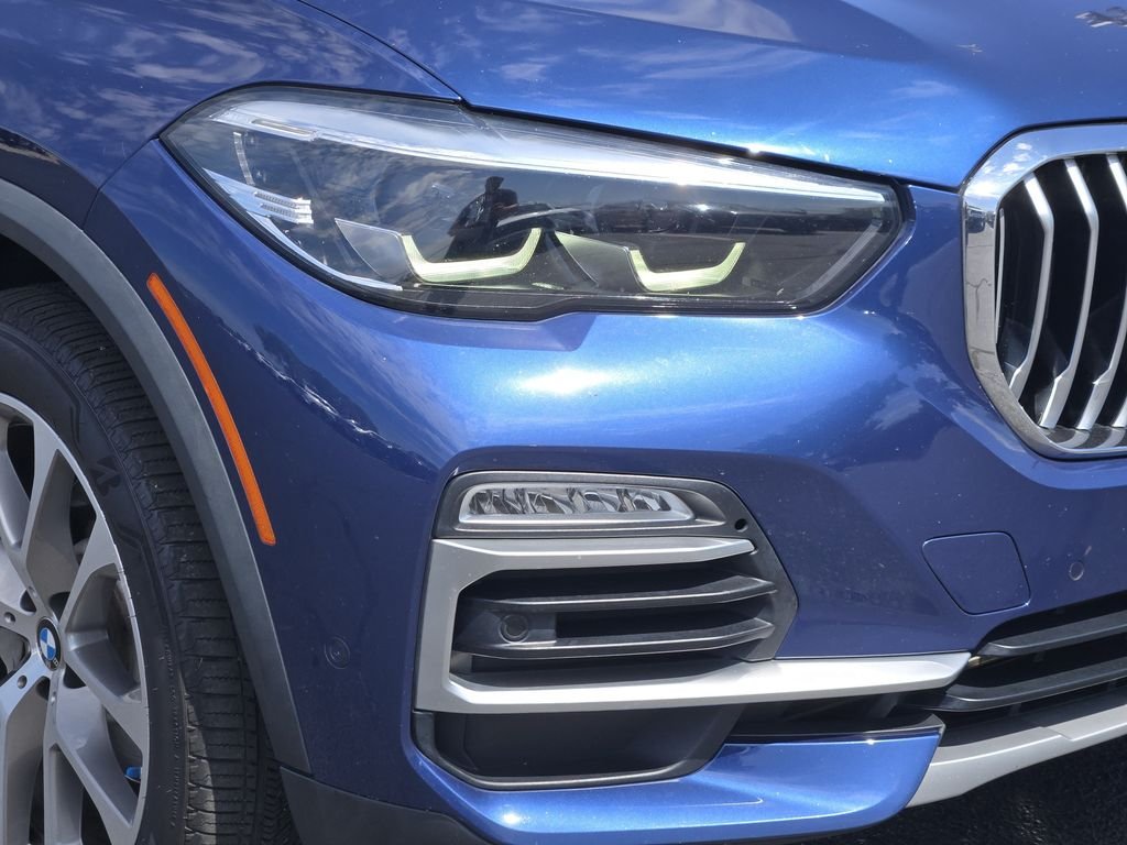 Used 2021 Blue BMW xDrive40i image 9