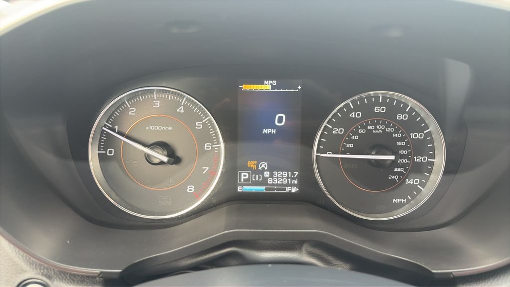 Used 2020 Crystal White Pearl Subaru Limited image 16