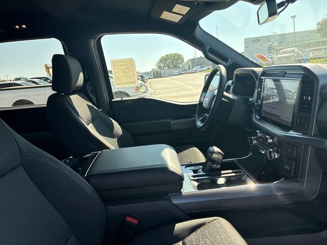 New 2026 Gray Ford XLT image 18