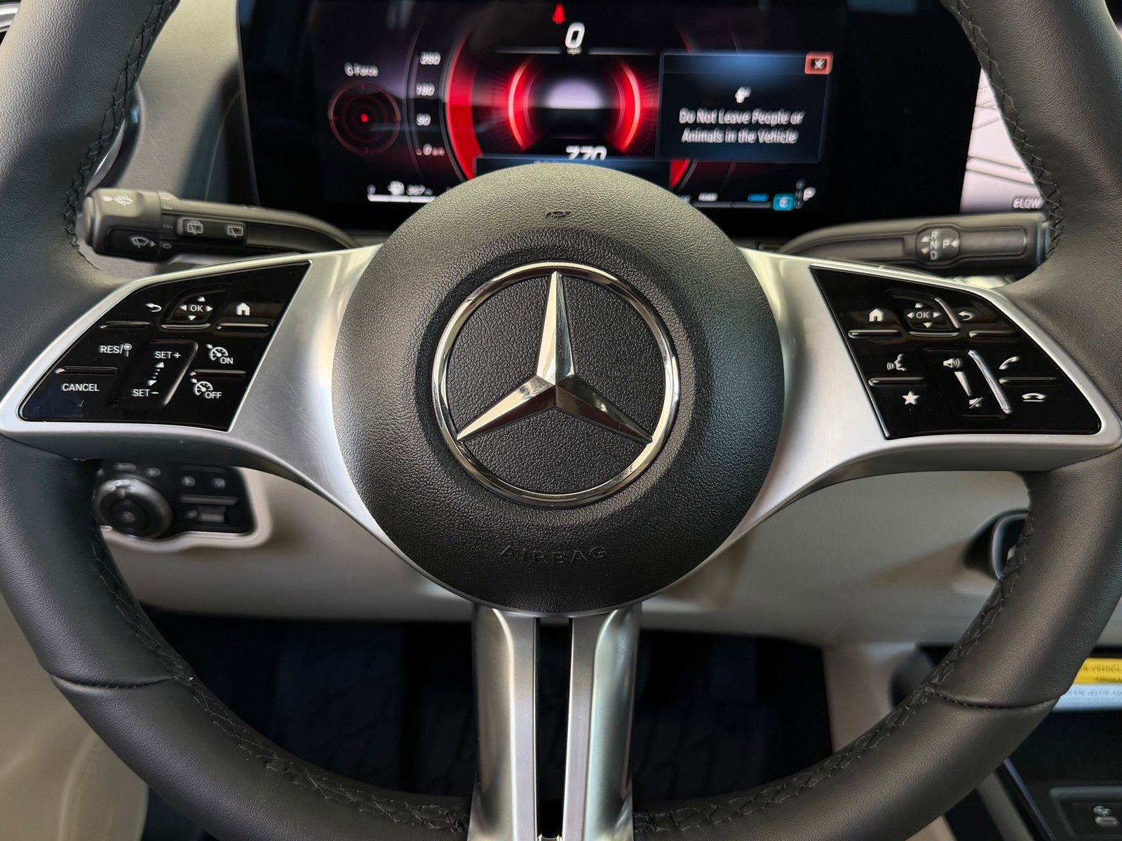 New 2026 Cirrus Silver Metallic Mercedes-Benz GLB 250 image 35