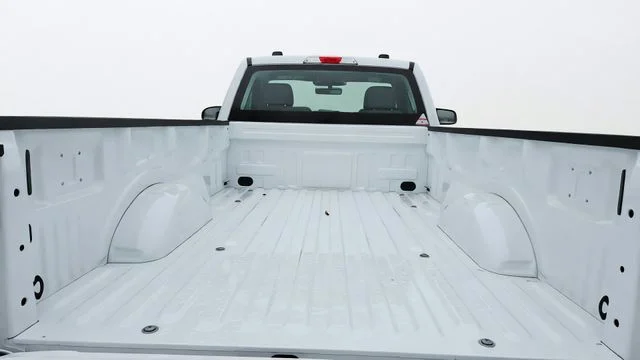 New 2026 Oxford White Ford XL image 41