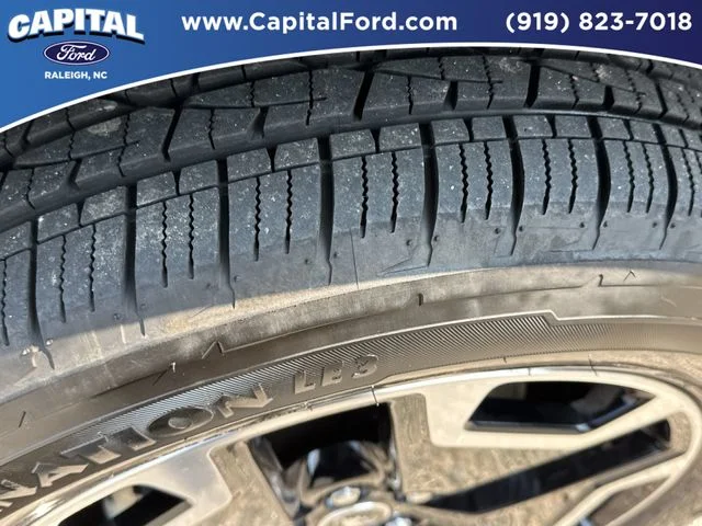 Used 2023  Ford Outer Banks image 14