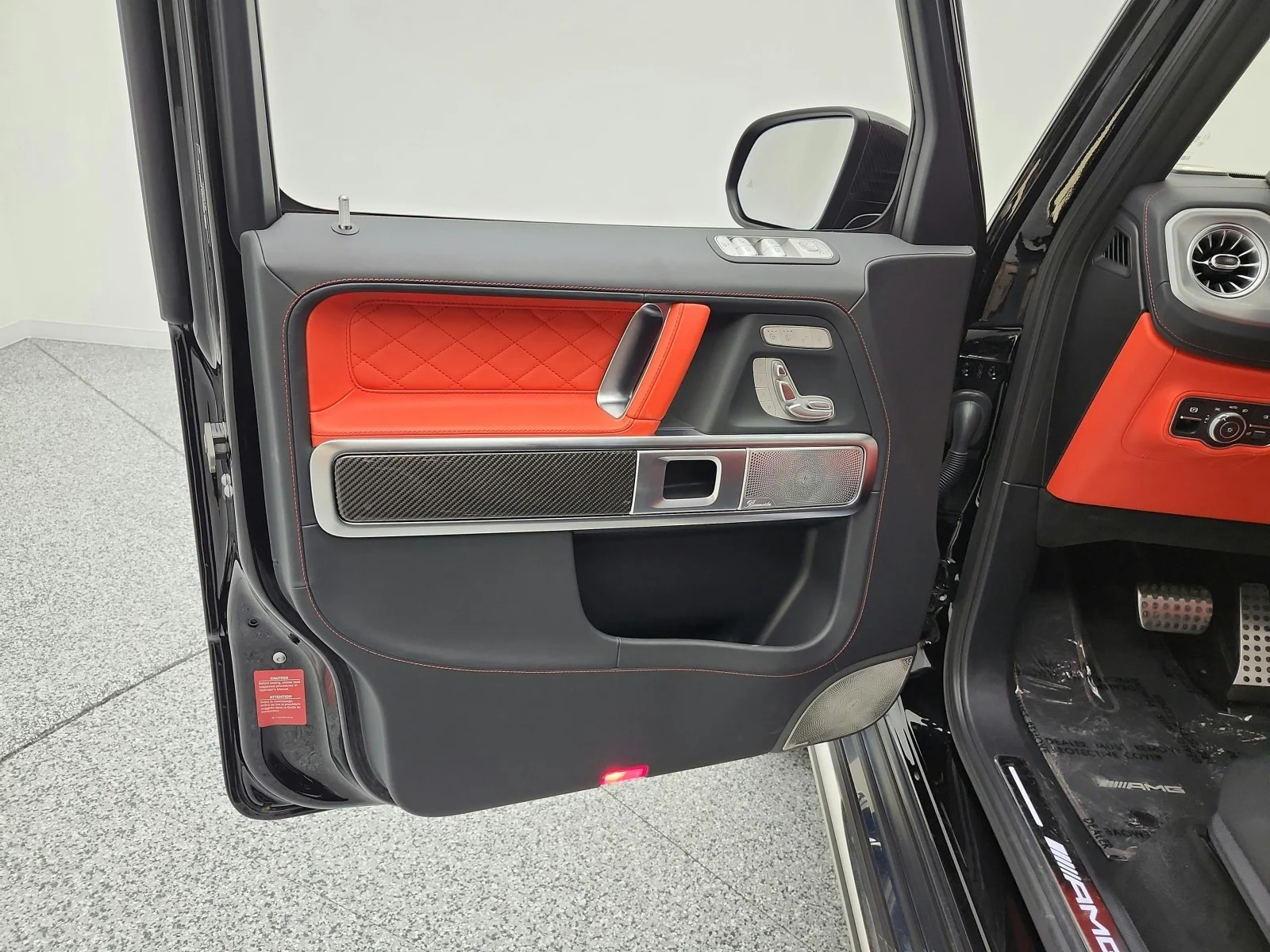 Used 2025 Obsidian Black Metallic Mercedes-Benz AMG® G 63 SUV image 15