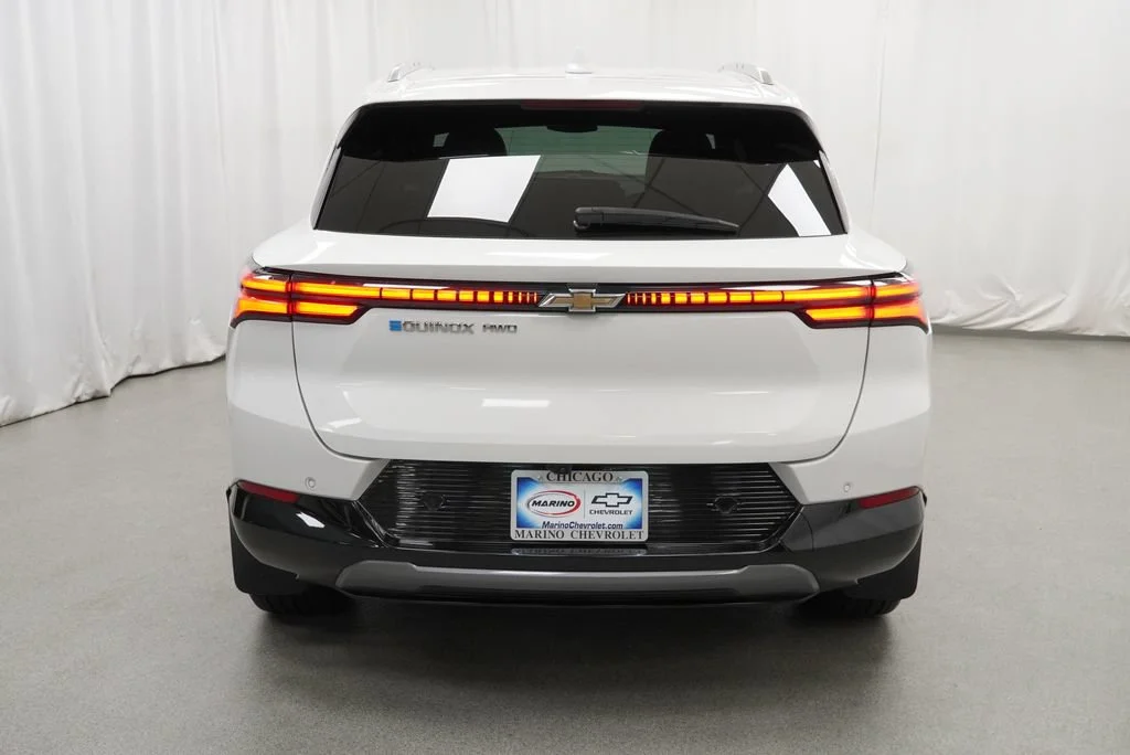 Certified Used 2024 Summit White Chevrolet 2LT image 34