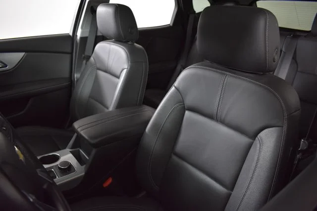 Used 2023 Gray Chevrolet LT image 14