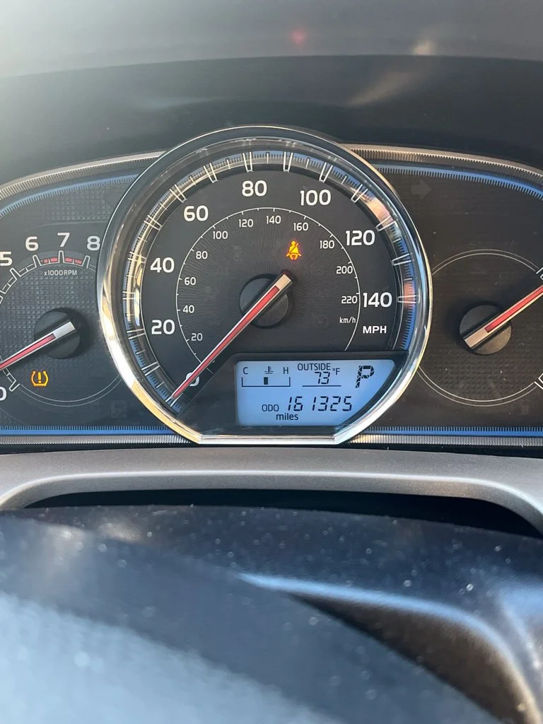 Used 2014 Black Toyota Limited image 9