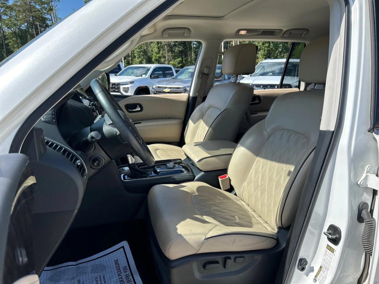 Used 2023 White Nissan Platinum image 20