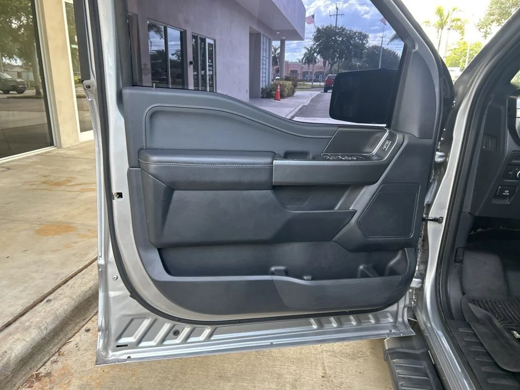 Used 2022 Silver Ford XLT image 41