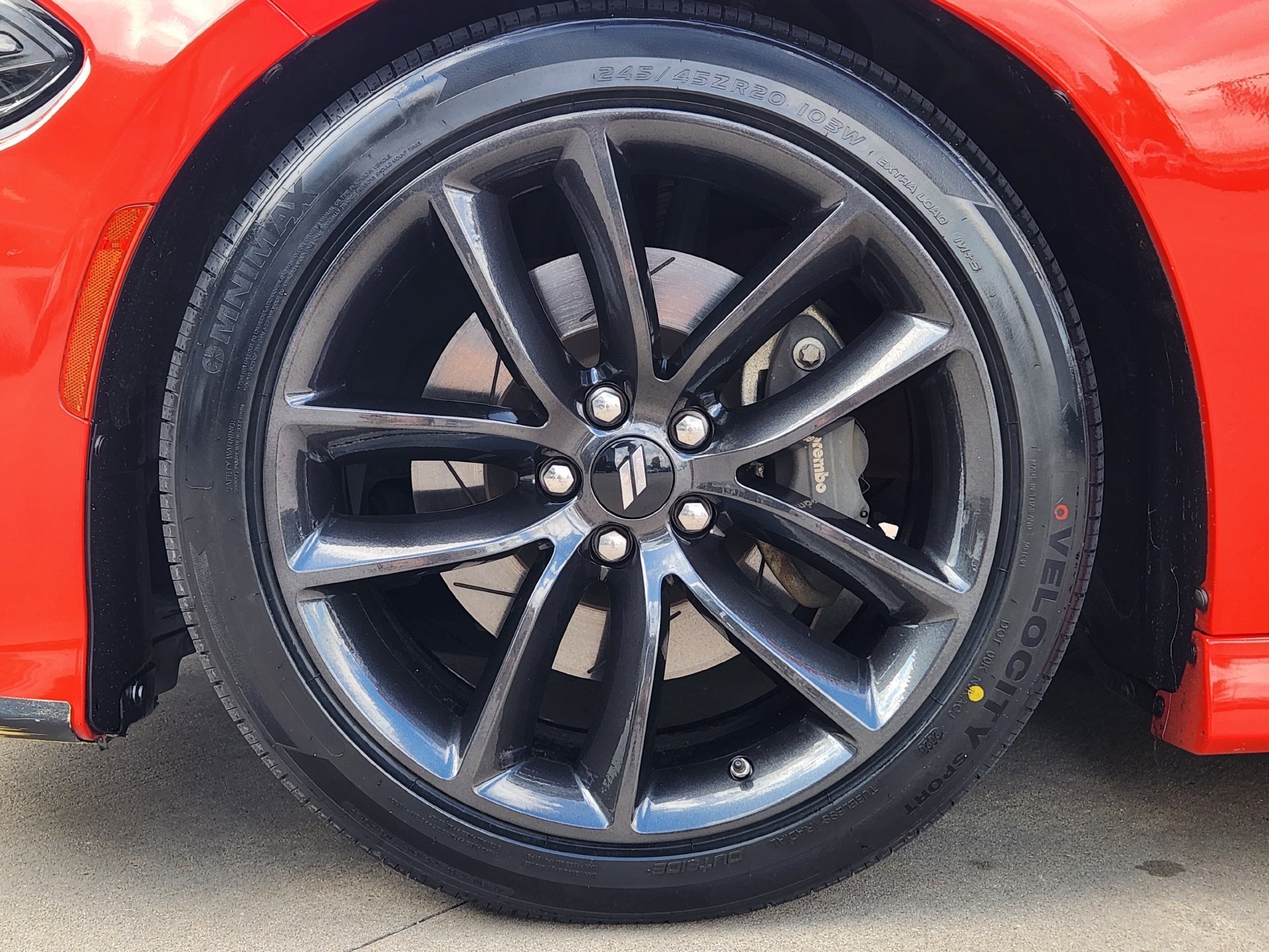 Used 2019 Go Mango! Dodge R/T Scat Pack image 12