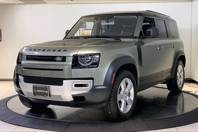 Used 2020 Green Land Rover First Edition image 1