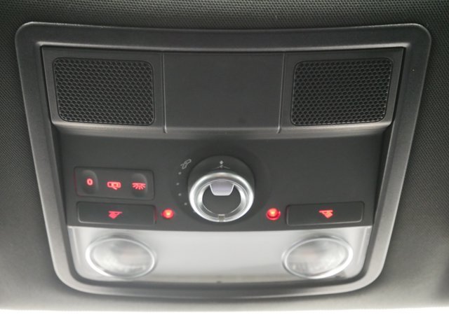 Used 2012 Deep Black Pearl Metallic Volkswagen 2.0T Turbo image 20