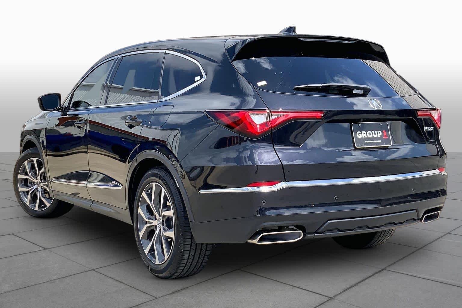 Used 2023 Phantom Violet Pearl Acura w/Technology Package image 11