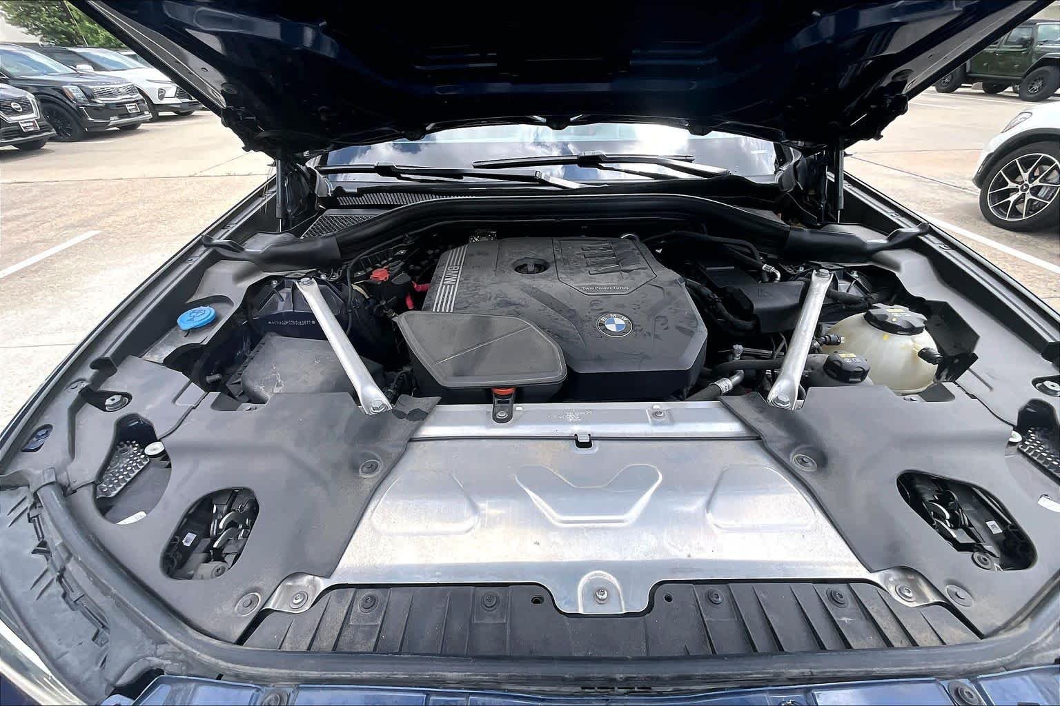 Used 2022 Phytonic Blue Metallic BMW xDrive30i image 31