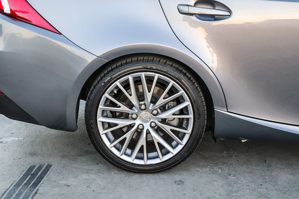 Used 2016 Gray Pearl Lexus 200t image 12