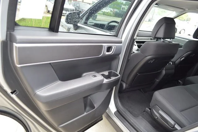 Used 2026 Silver Hyundai SE image 20