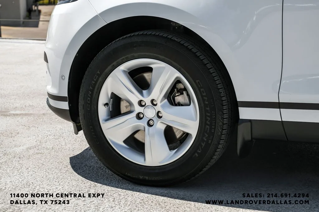 Certified Used 2026 Fuji White Land Rover S image 49