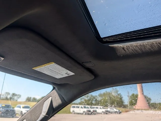 Used 2023 Silver GMC AT4X image 21