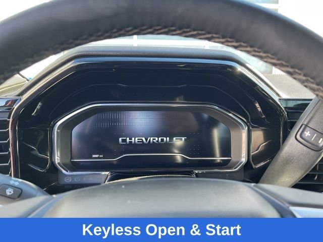 Used 2025 Red Chevrolet LT image 15
