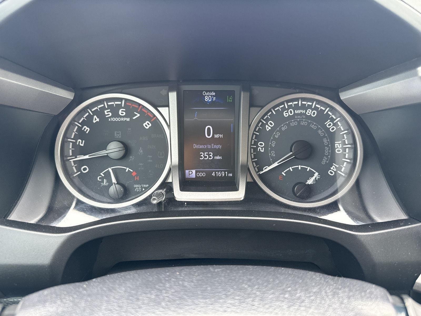 Certified 2020 Toyota Tacoma SR5 with VIN 5TFSZ5AN5LX224222 for sale in Kansas City