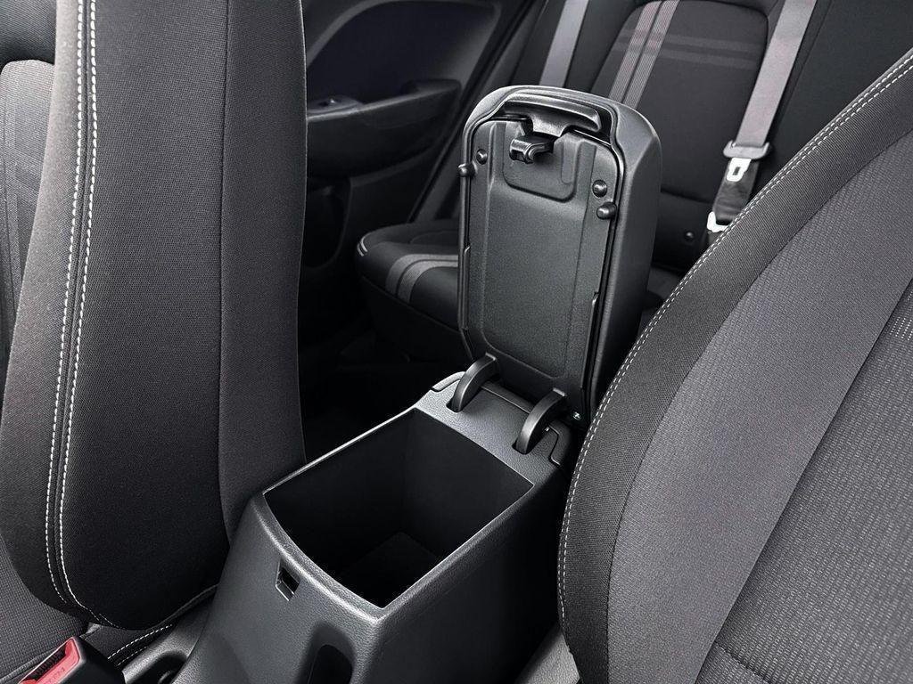 New 2026 Black Hyundai SEL image 18