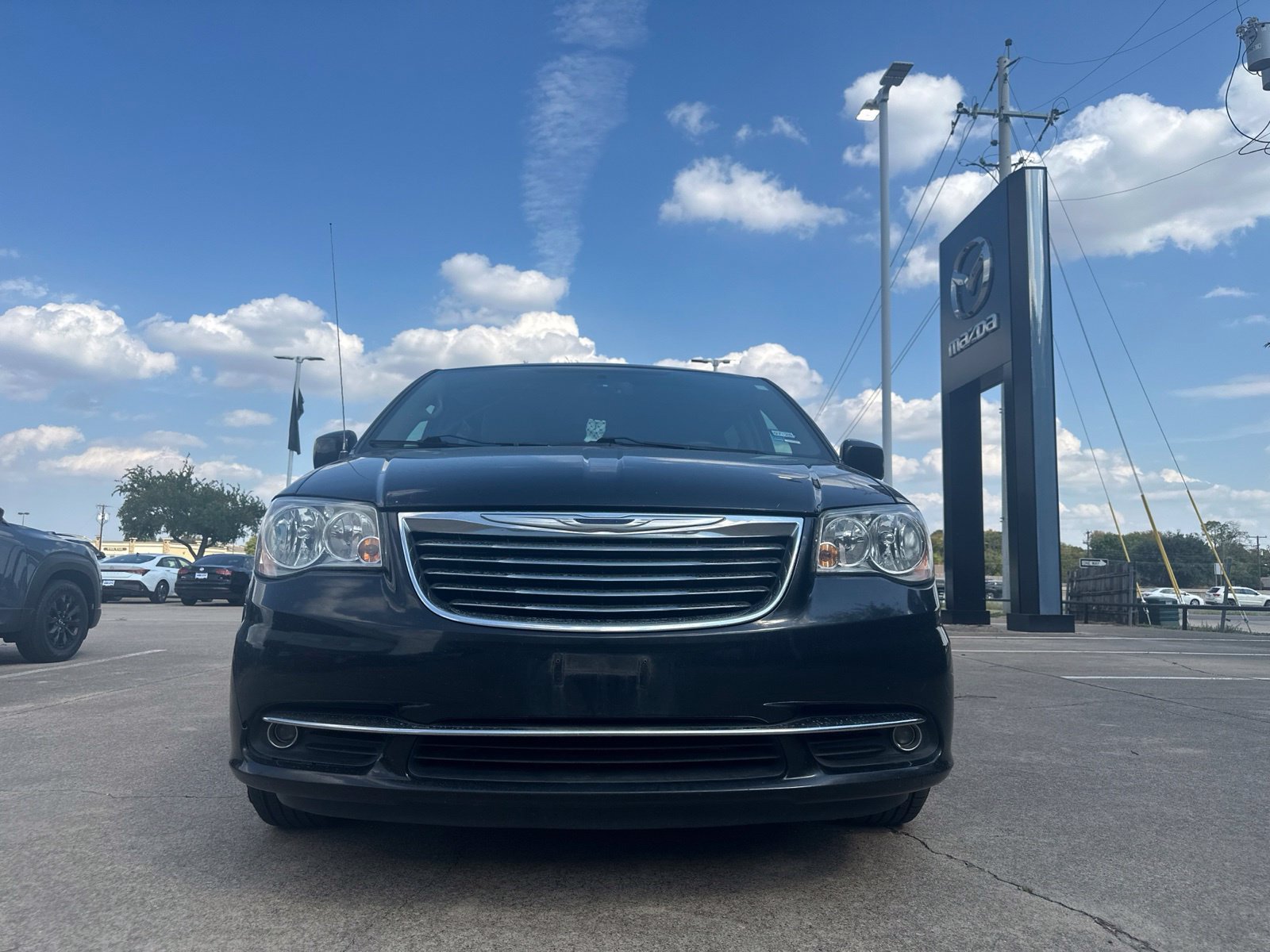 Used 2016 Chrysler Town & Country Touring with VIN 2C4RC1BG6GR252897 for sale in Hurst, TX
