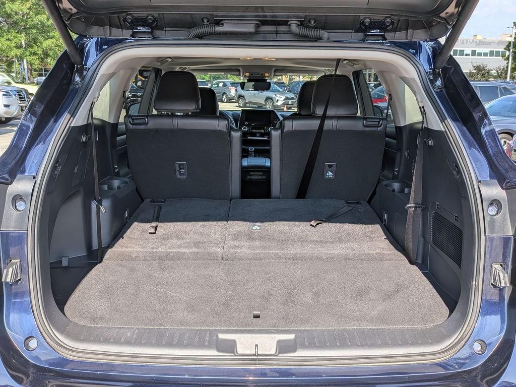Used 2026 Blue Toyota XLE image 32