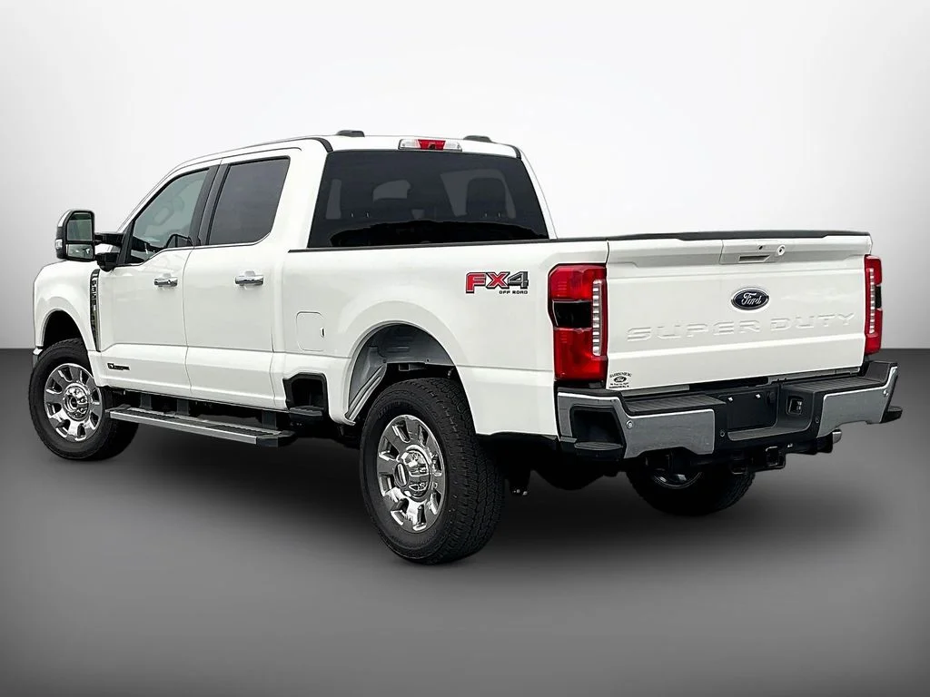 New 2026 Star White Metallic Tri-Coat Ford F-350® Lariat® image 3