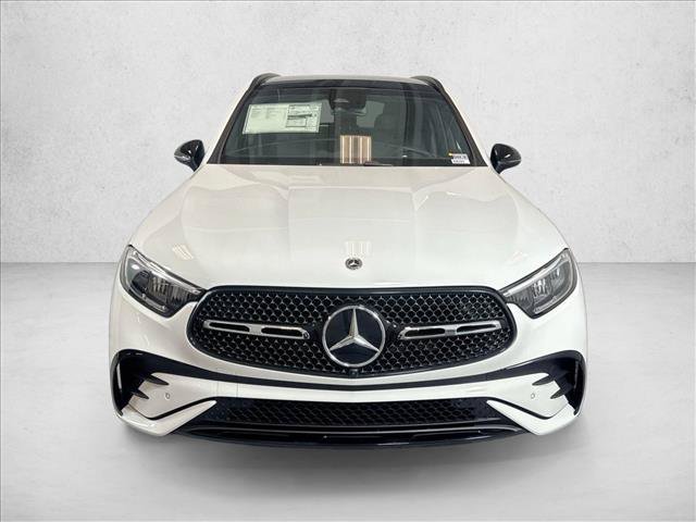 New 2026 Polar White Mercedes-Benz GLC 300 image 32