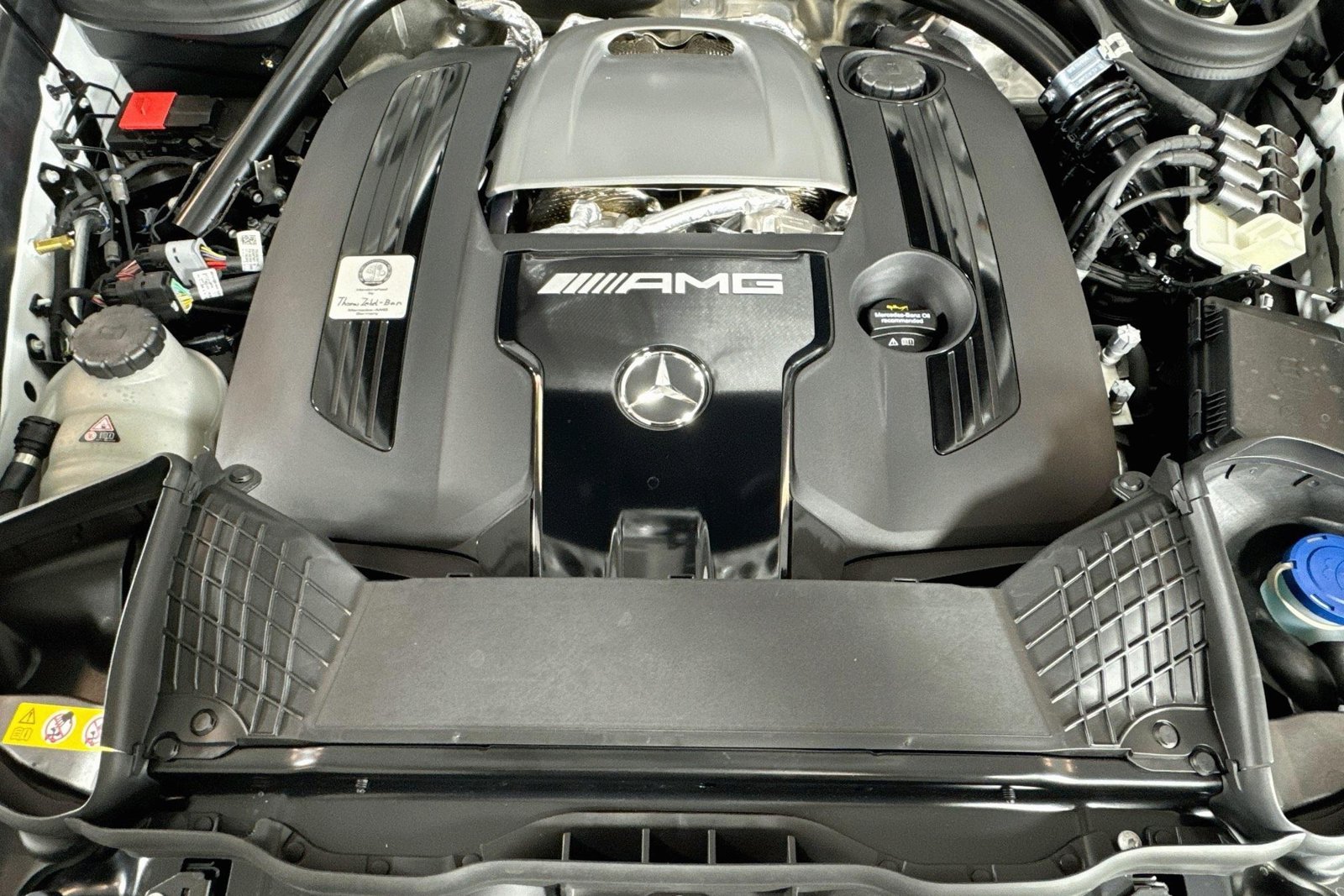 New 2027 Polar White Mercedes-Benz AMG® G 63 image 28