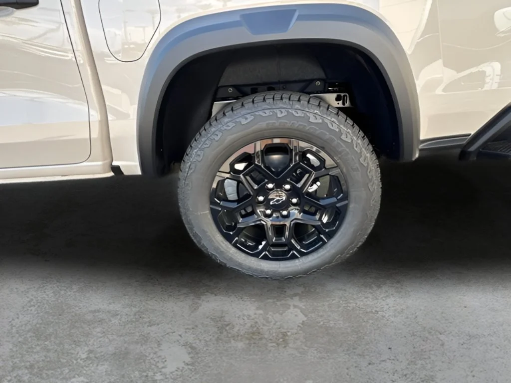 New 2026 White Sands Chevrolet Trail Boss image 28