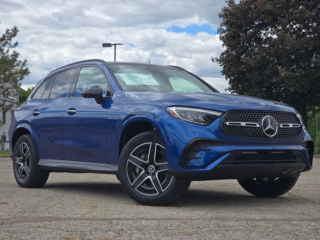 2026 Mercedes-Benz GLC GLC 300 4MATIC's photo