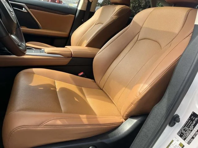 Used 2022 White Lexus 350 image 34
