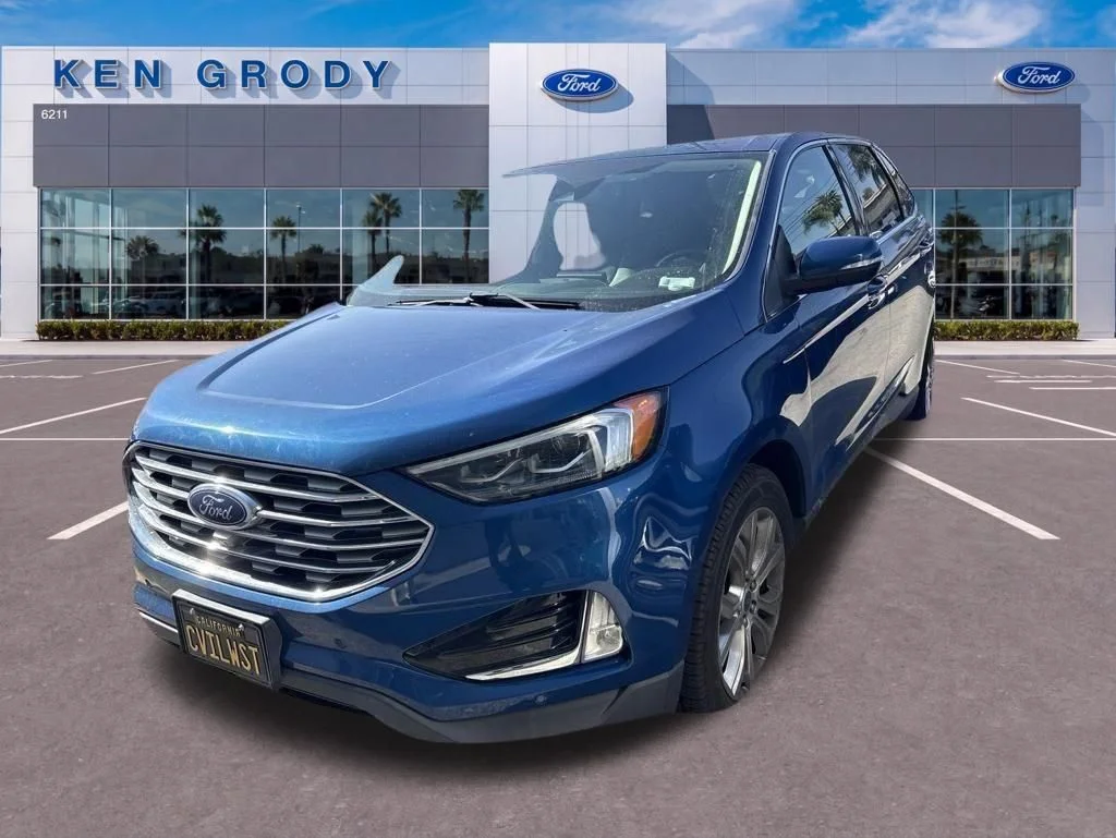 2022 Ford Edge Titanium AWD's photo