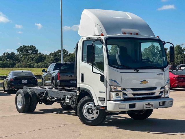 New 2024 Chevrolet Low Cab Forward 3500 HG