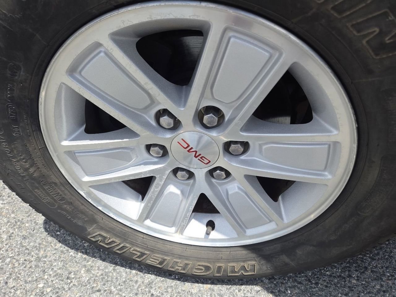 Used 2015 QUICKSILVER METALLIC GMC SLE image 7