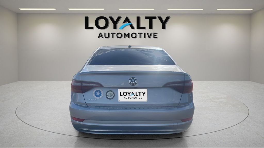 Used 2019 Silver Volkswagen 1.4T SE image 4