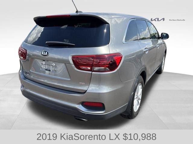 Used 2019 Titanium Silver Kia LX image 8