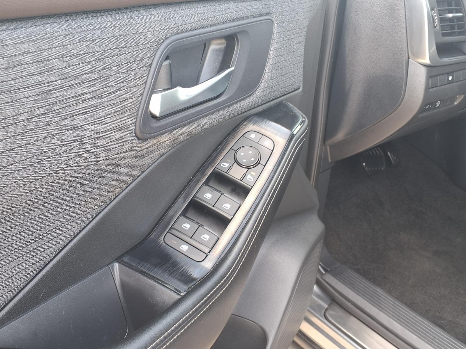 2023 Nissan Rogue SV Gray at Robbins Nissan