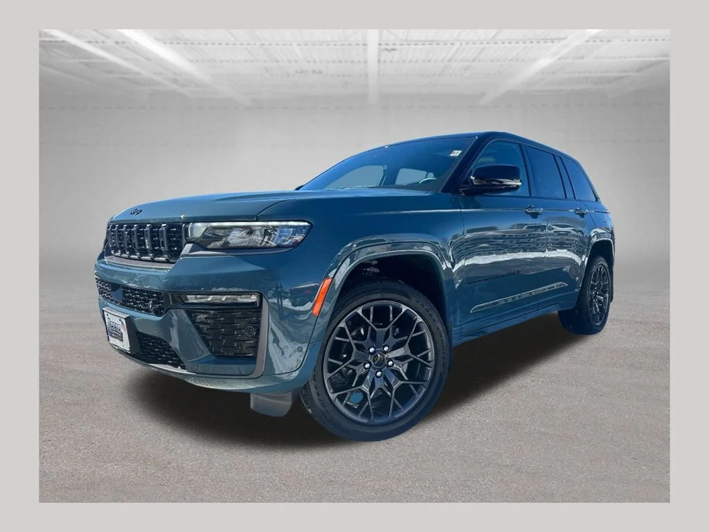 New 2026 Steel Blue Exterior Paint Jeep Summit image 1