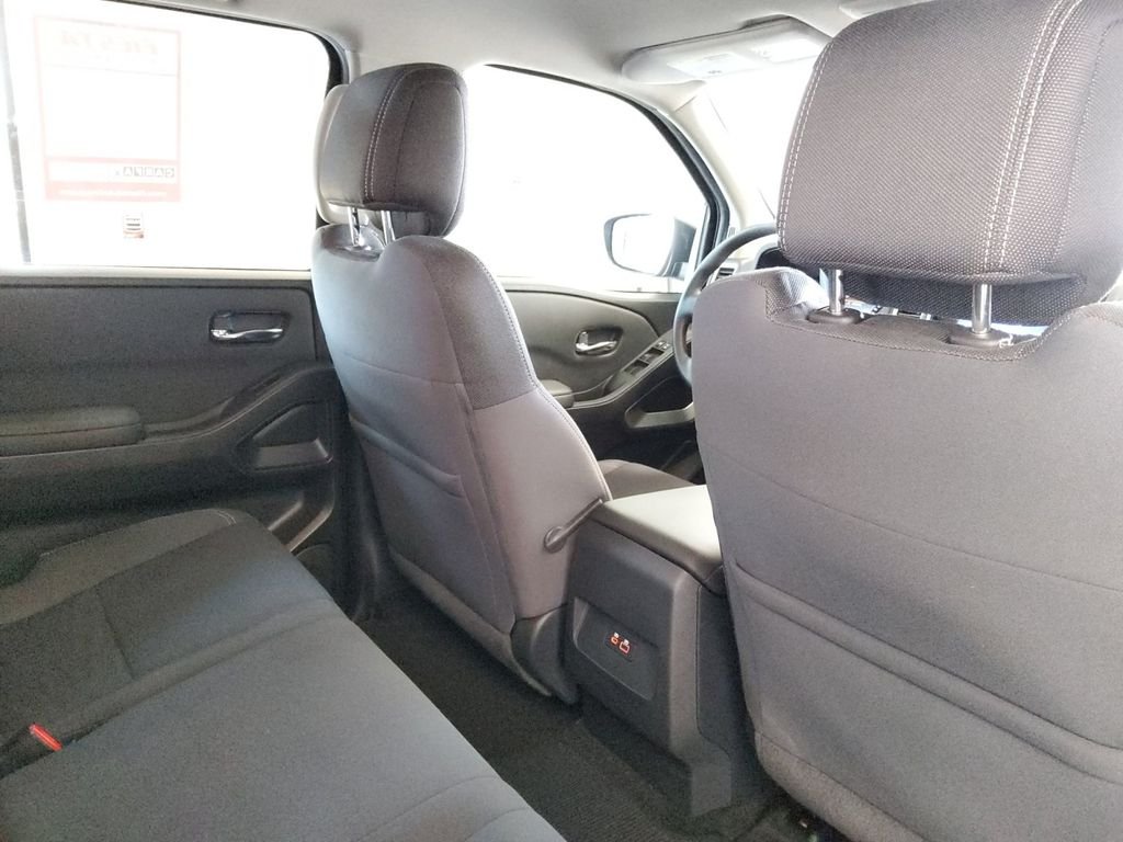 Used 2022 Blue Nissan SV image 17