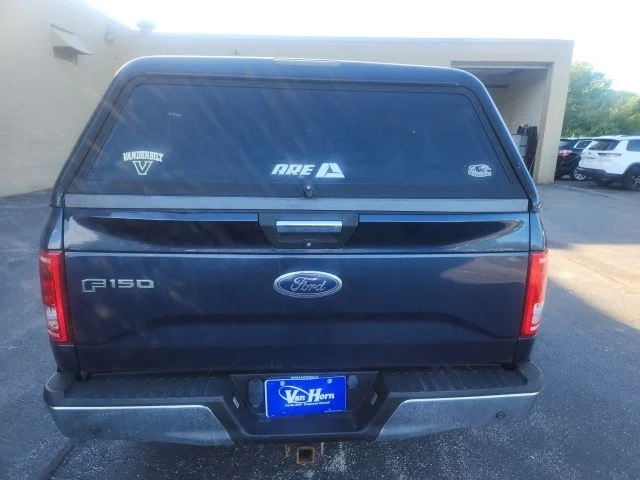 Used 2015 Blue Jeans Metallic Ford XLT image 6