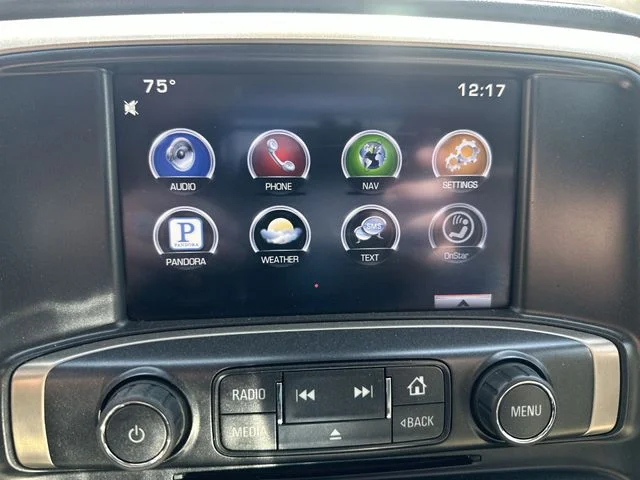 Used 2015 Black GMC Denali image 21