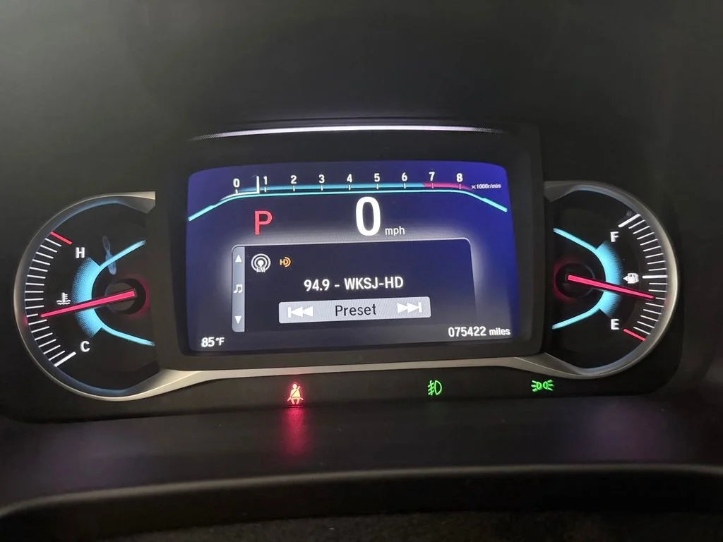 Used 2022 White Honda Special Edition image 15