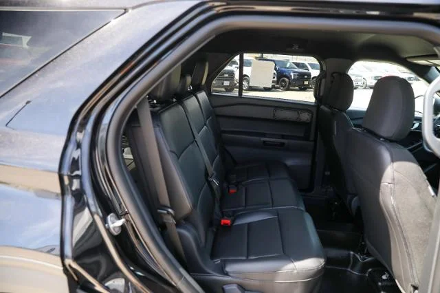 New 2026  Ford 4DR AWD POLICE image 16