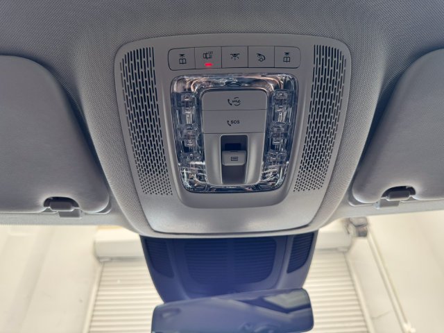 2026 Mercedes-Benz GLS Base - Photo 44