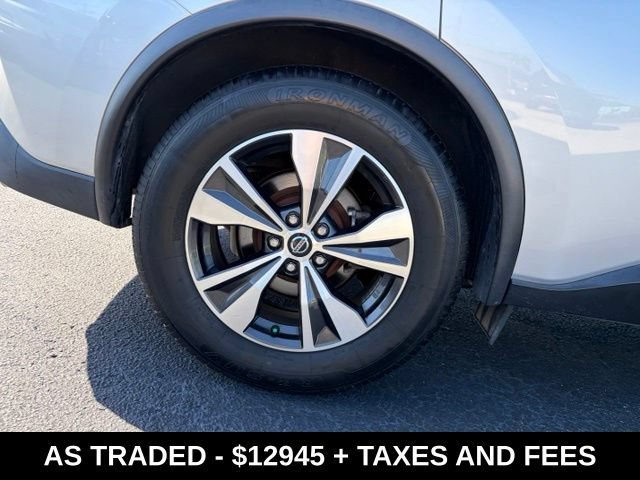 Used 2021 Brilliant Silver Nissan SV image 7