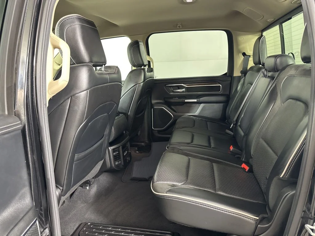 Used 2019 Black Ram Laramie image 21