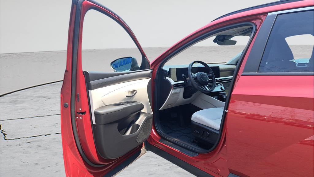 Used 2025 Red Hyundai SEL image 9