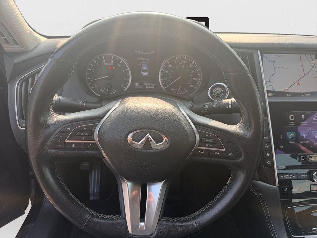 Used 2018 Black INFINITI 3.0t LUXE image 17