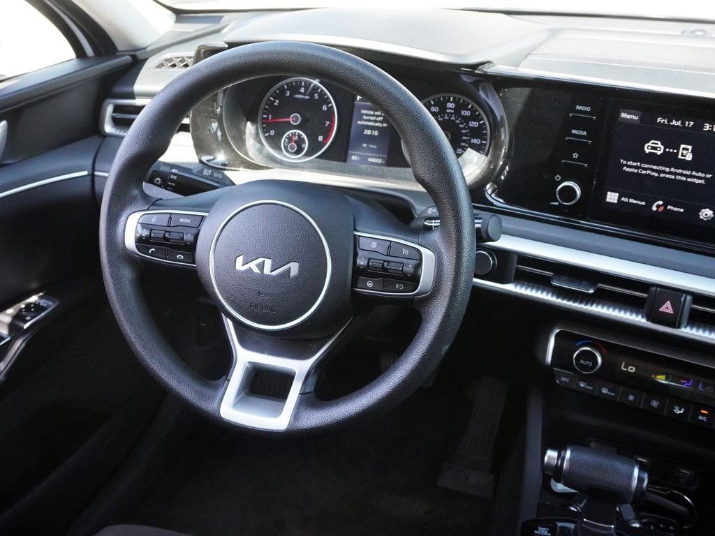 Used 2024 White Kia LXS image 24